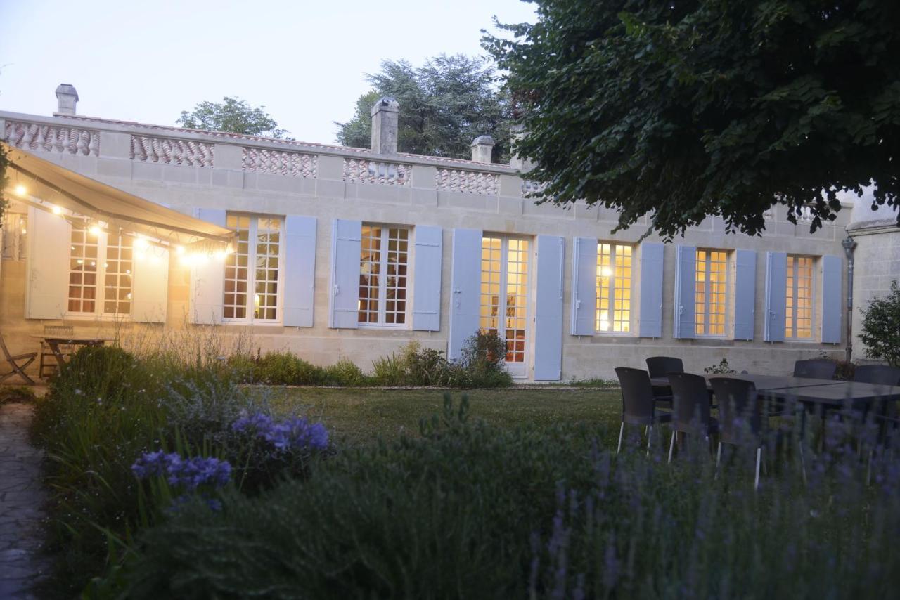 Chateau Rosemont - Grande Maison Familiale Campagne Dans Le Medoc Avec Piscine Et Tennis A 15 Mn Bordeaux Labarde Екстериор снимка