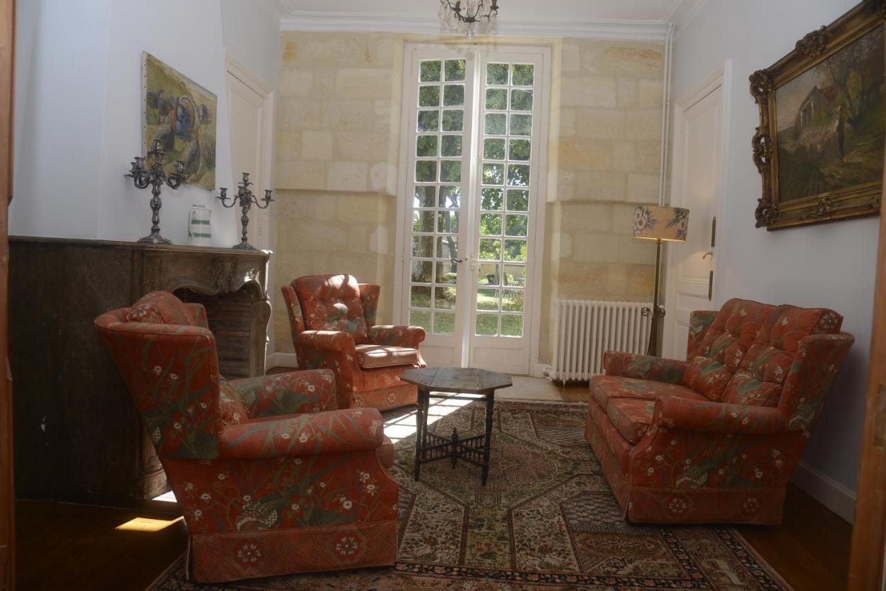 Chateau Rosemont - Grande Maison Familiale Campagne Dans Le Medoc Avec Piscine Et Tennis A 15 Mn Bordeaux Labarde Екстериор снимка