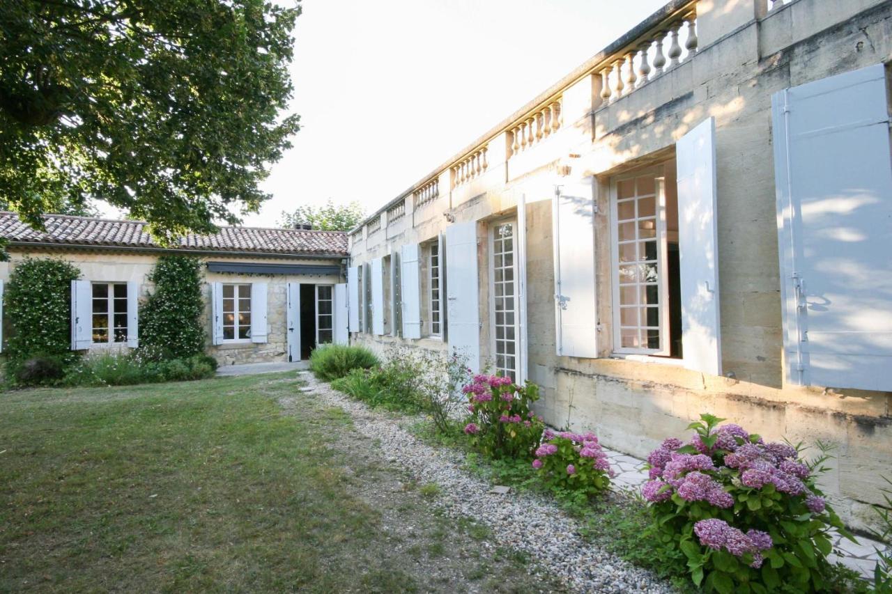Chateau Rosemont - Grande Maison Familiale Campagne Dans Le Medoc Avec Piscine Et Tennis A 15 Mn Bordeaux Labarde Екстериор снимка