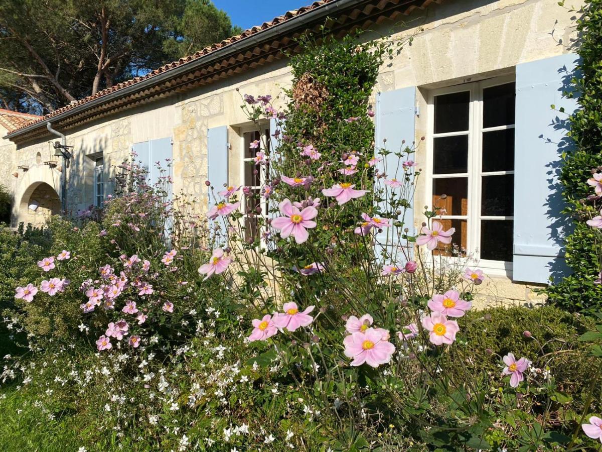 Chateau Rosemont - Grande Maison Familiale Campagne Dans Le Medoc Avec Piscine Et Tennis A 15 Mn Bordeaux Labarde Екстериор снимка
