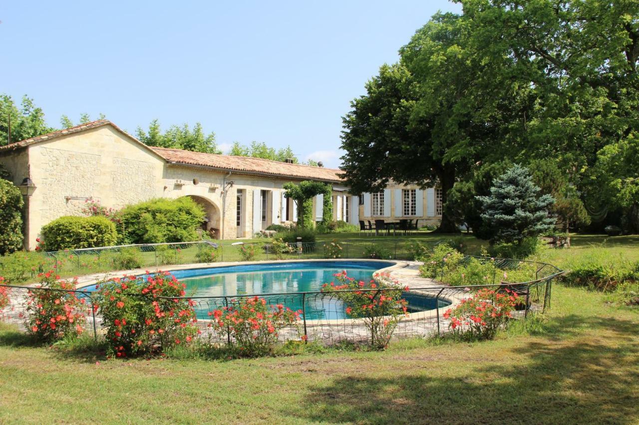Chateau Rosemont - Grande Maison Familiale Campagne Dans Le Medoc Avec Piscine Et Tennis A 15 Mn Bordeaux Labarde Екстериор снимка